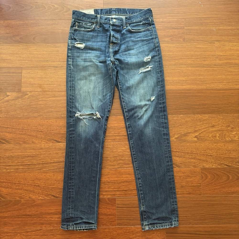 Abercrombie & Fitch Mens 30x32 Distressed Ripped Jeans Straight Leg Button Fly